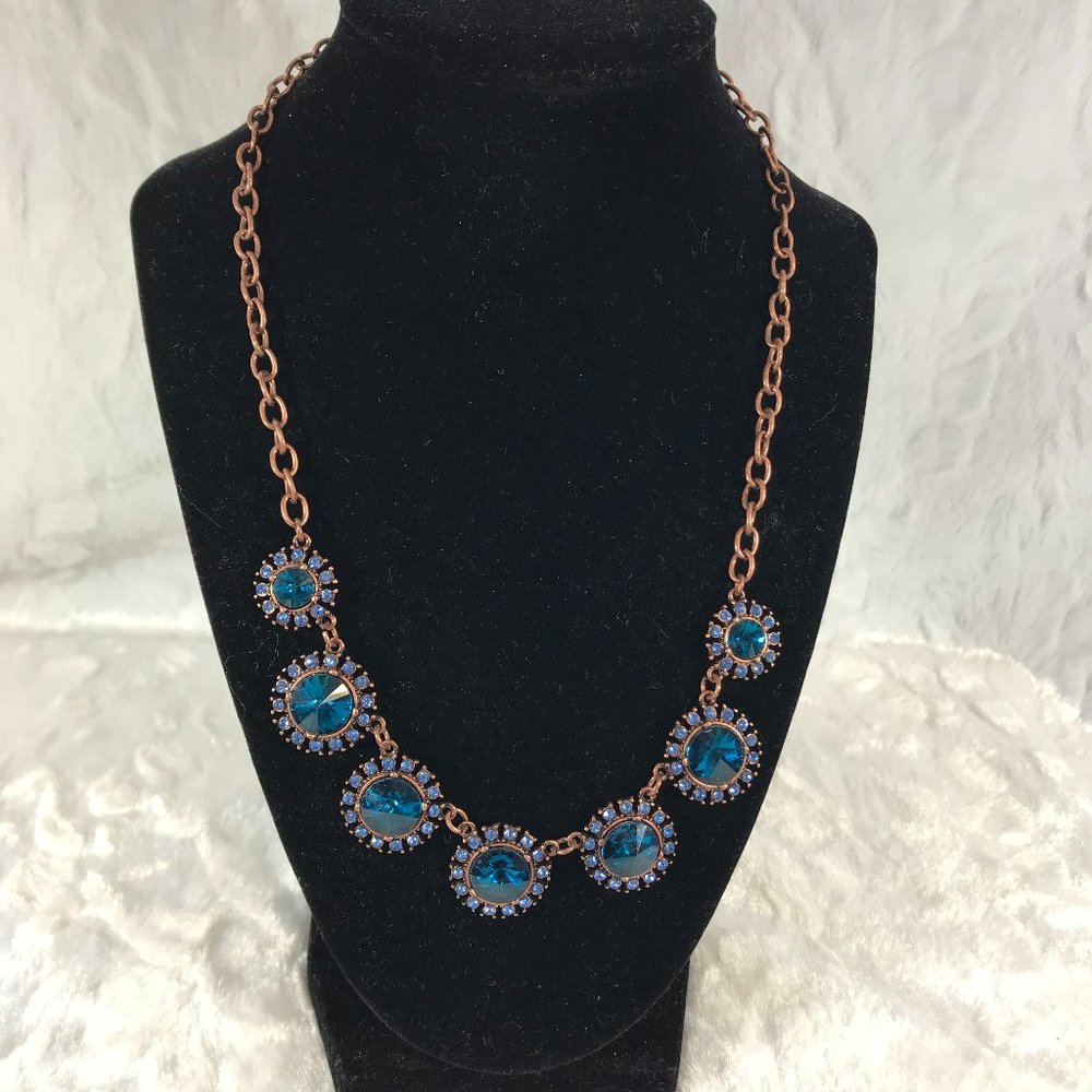 Vintage Blue Rhinestone Beautiful necklace - Picture 6 of 10